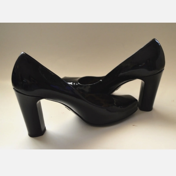 DOLCE & GABANNA  Black Patent Square Toe Block Heels Pumps  9.5 US 40 EU - Picture 6 of 11